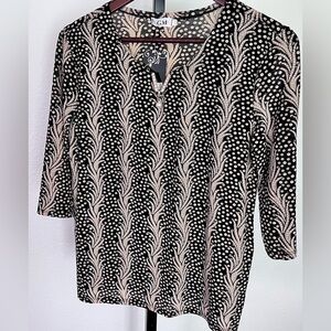CGM Black and White Patterned Women's Top